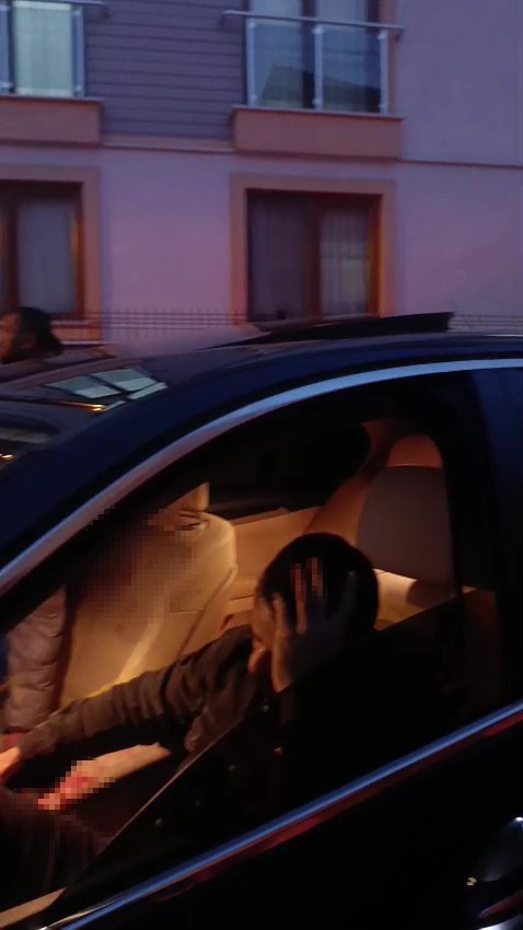 Boşandığı Kadına Saldırdı