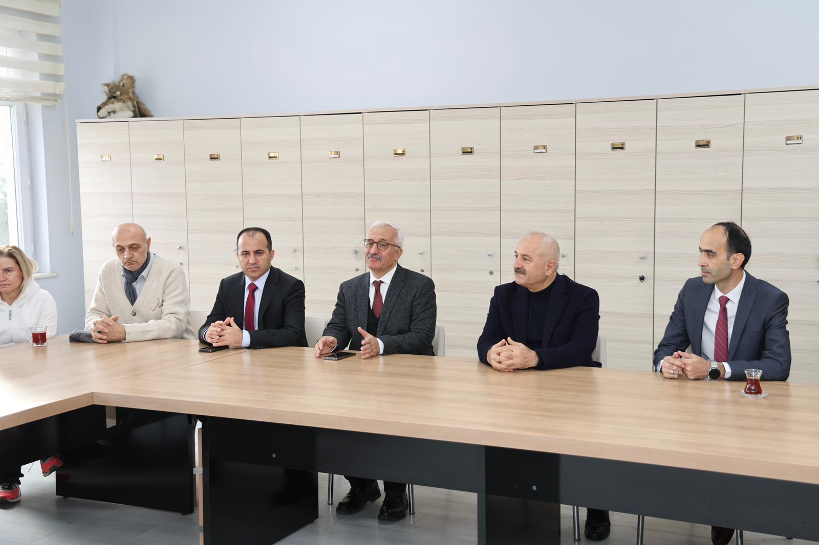 Yücel Boru Fen Lisesi’nde Hafta Başı Bayrak Töreni