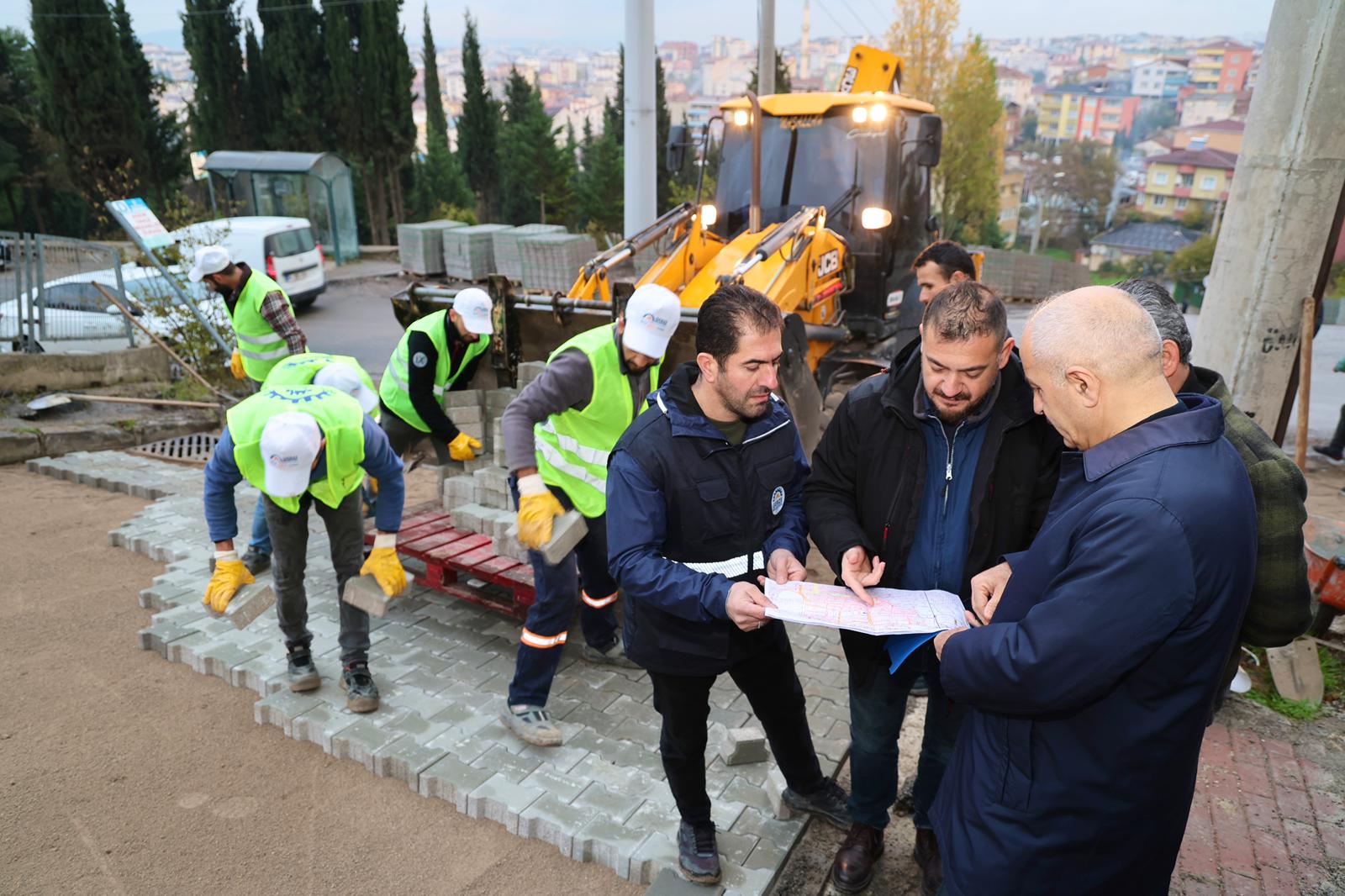 Büyükgöz, Adem Yavuz Mahallesi’nde devam eden üstyapı çalışmalarını denetledi