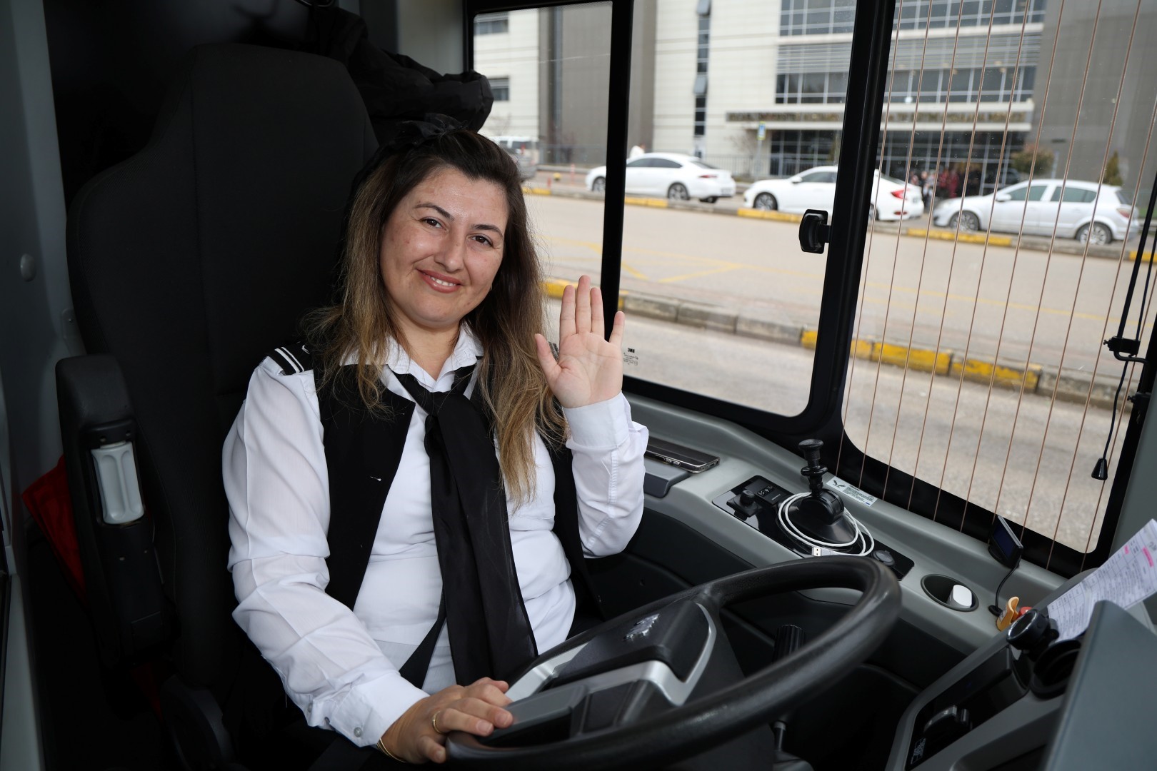 Kocaeli’de kadınlar direksiyon başında önyargıları kırıyor