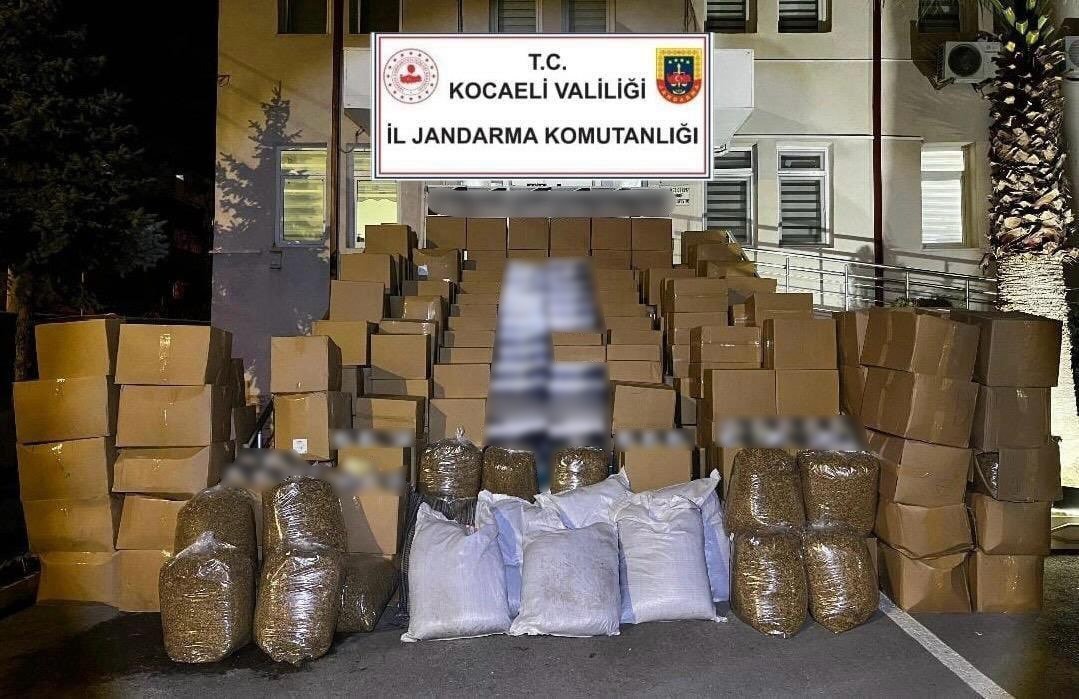Kocaeli’de milyonlarca liralık kaçak tütün operasyonu