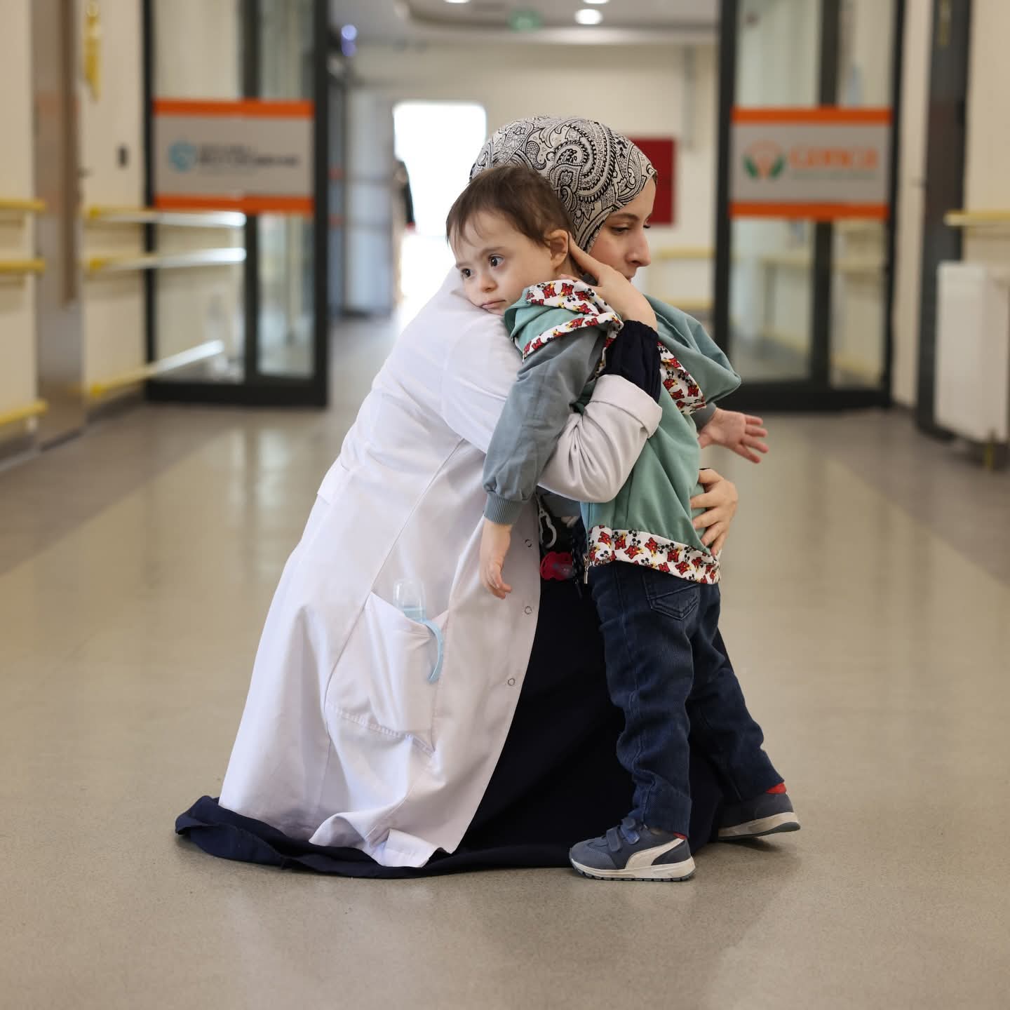 Alparslan’ın hikâyesi yürekleri ısıttı, Başkan Büyükakın’dan anlamlı mesaj