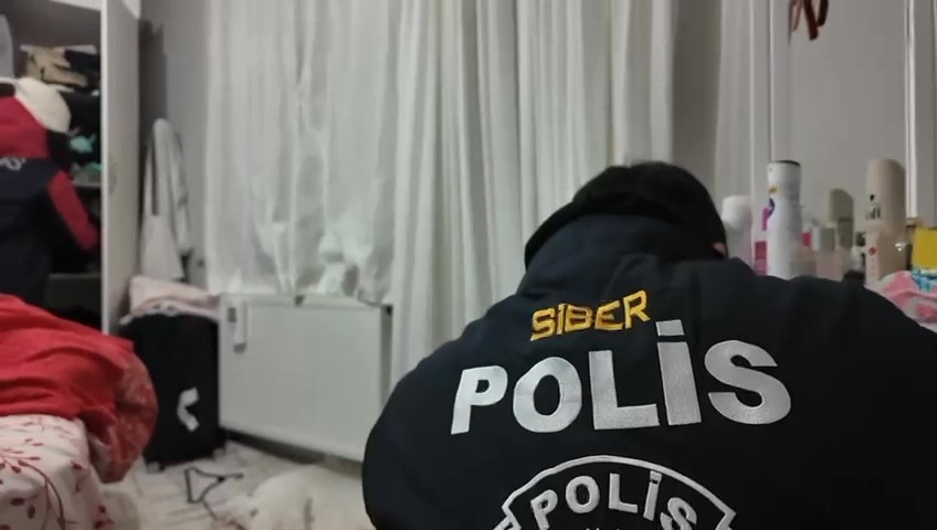 Kocaeli’de çocuk istismarı içeriklerine yönelik operasyonda 12 tutuklama