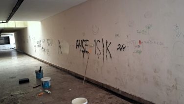 Gebze’de Erenler Caddesi alt geçidinde bakım ve boyama çalışması gerçekleştirildi