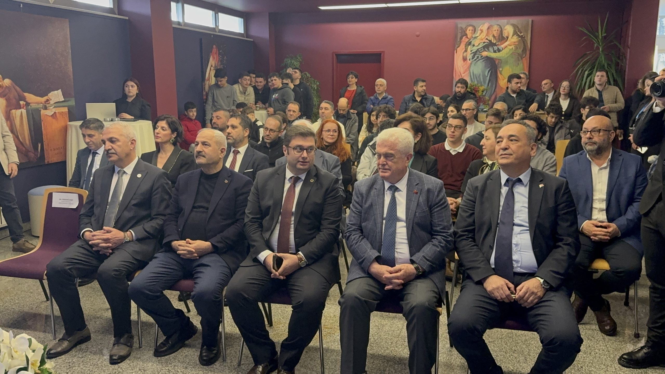 Gebze’den Dünya Devlerine Yolculuk: GOSB Teknopark Genç Girişimcileri Bekliyor