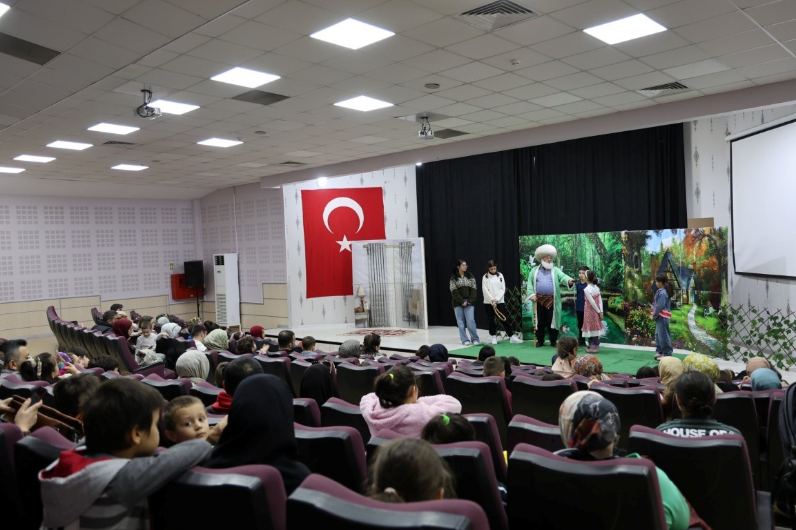 Kartepe’de Ramazan Coşkusu: Minikler Geleneksel Eğlencelerle Gönüllerince Eğlendi