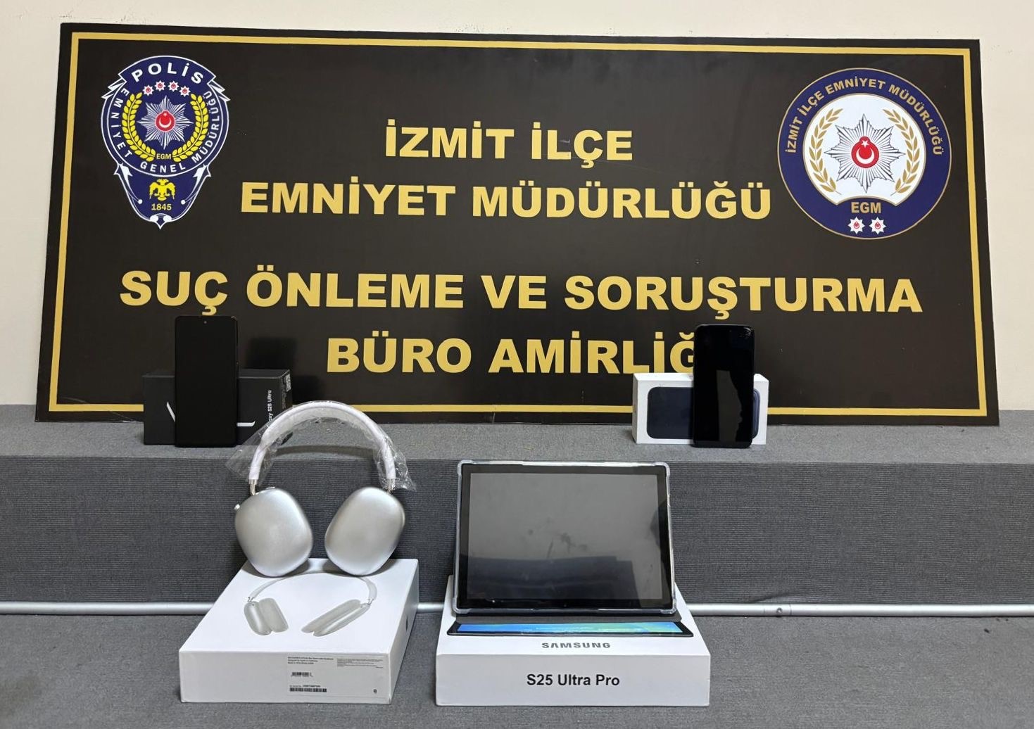 İzmit’te Sahte Ürünle 40 Bin TL’lik Gasp: Şüpheliler İstanbul’da Yakalandı