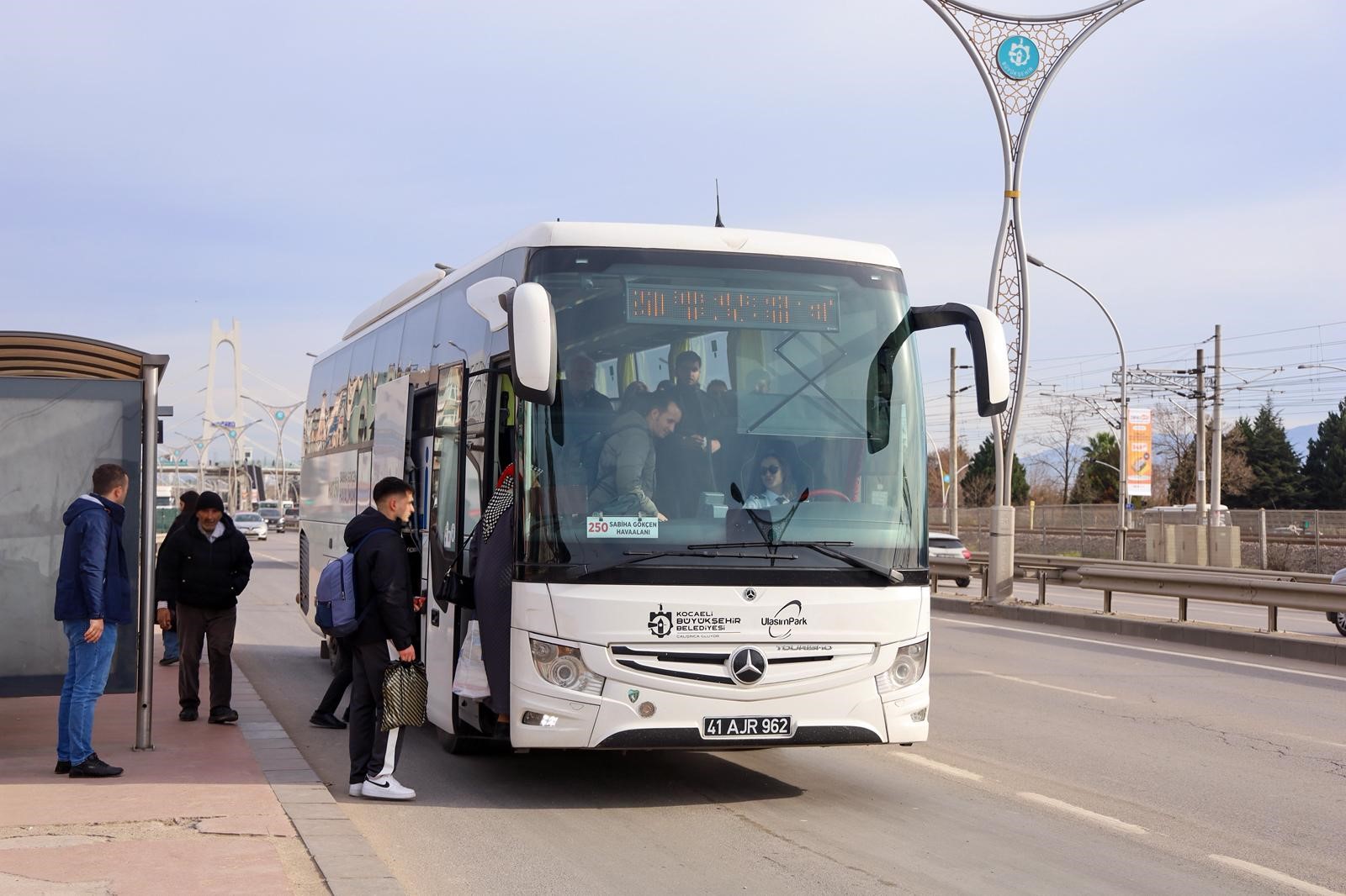 Hat 250 Yarın Son Seferine Çıkıyor