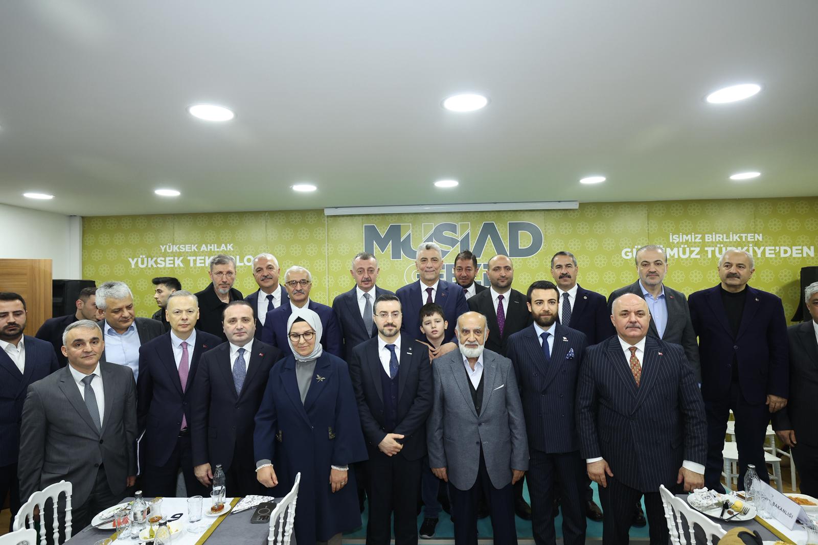 Kocaeli İhracatta Devleşiyor: Gebze’nin Şampiyonlarına Ödül Yağdı