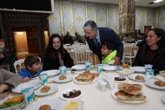 Dilovası’nda Gençlik Enerjisi İftar Sofrasında Buluştu