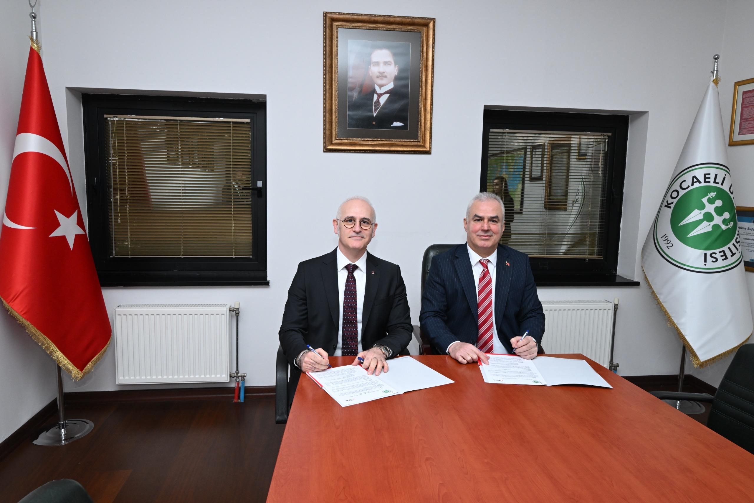 Üniversite-Sanayi İş Birliğinde Dev Adım: KOÜ ve Tüpraş’tan Gençlere Rafinericilik Kapısı