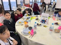 Karamürsel’in Gururu Merih Demiral’dan Vefa İftarı: İlkokul Öğretmenini Unutmadı