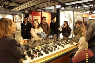 Kocaeli’de Fotoğrafın Tarihsel Yolculuğu: Tıp Öğrencileri Müzede Eğitime Çıktı